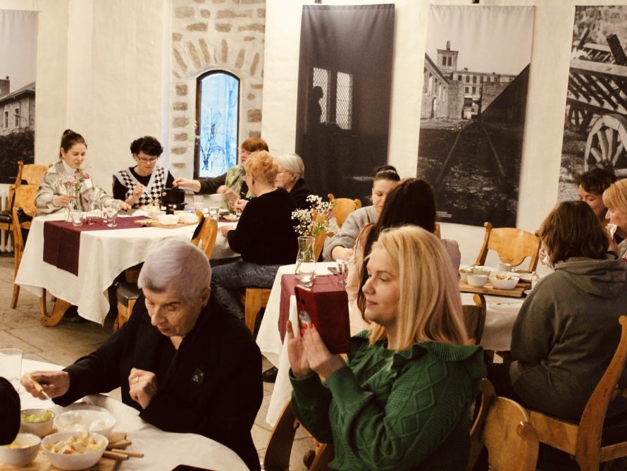 338167659_1698531960582789_2654528769249160568_n