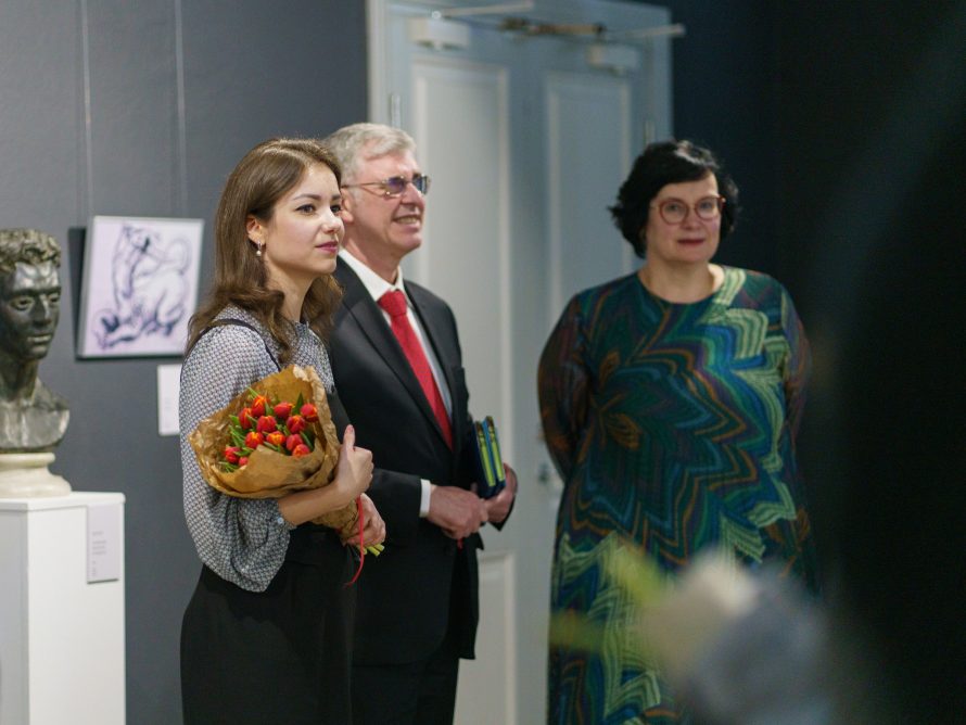 330394652_1184269639124086_95209810764558995_n