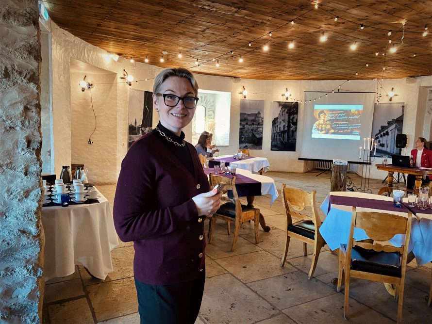 345635171_1889571218083695_2604328551816712665_n