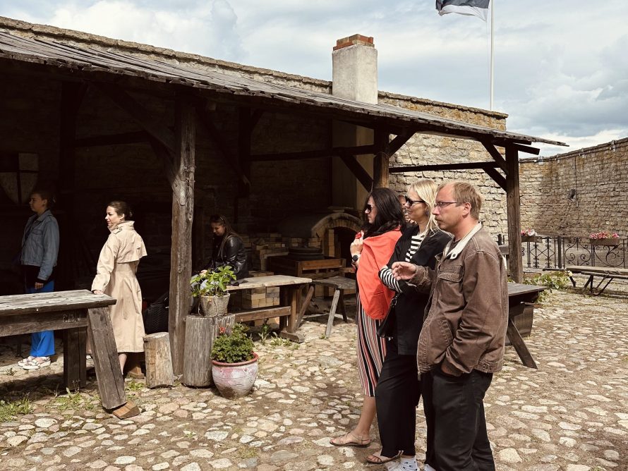 349584318_692768899530800_3106197524956025286_n