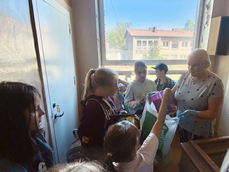 347858299_694178279389862_1480654705671525643_n