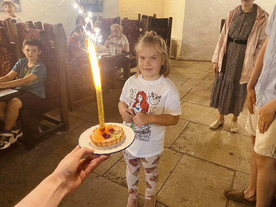 347556696_694179736056383_6077997356542766348_n