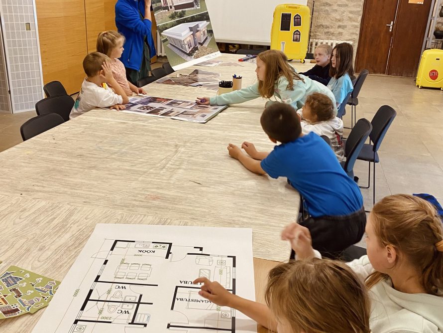 347589321_694178989389791_6881595143967080901_n