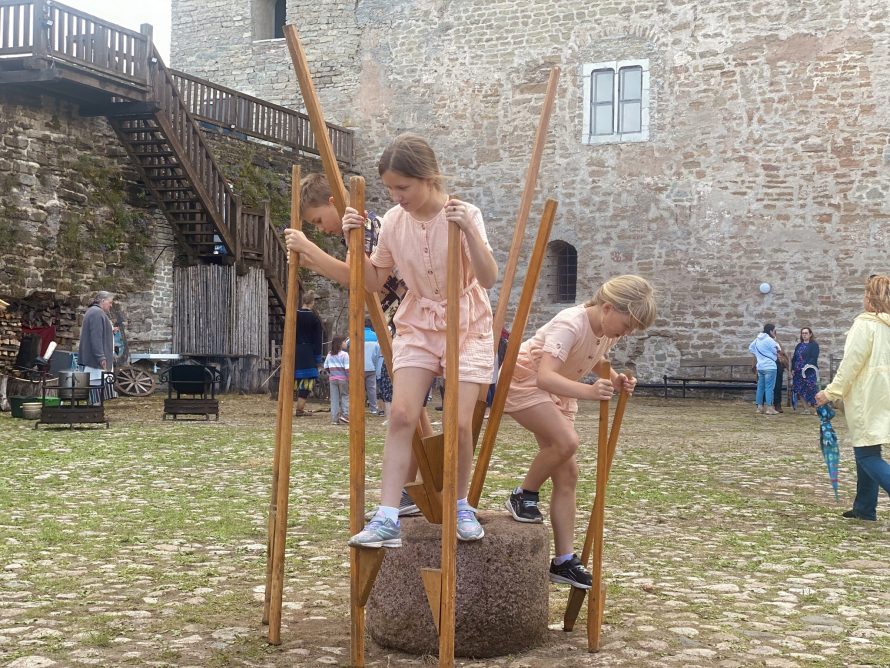 362649131_702801381860885_6343043508296468759_n