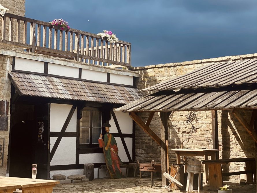 362627415_702801651860858_4651667553147383858_n