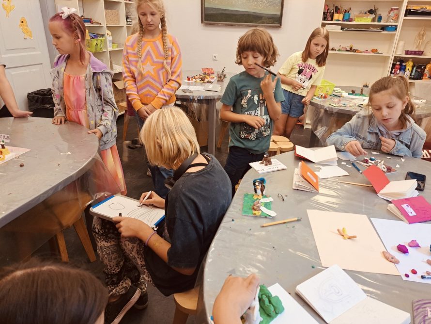 363810000_706230351517988_310242211923920383_n