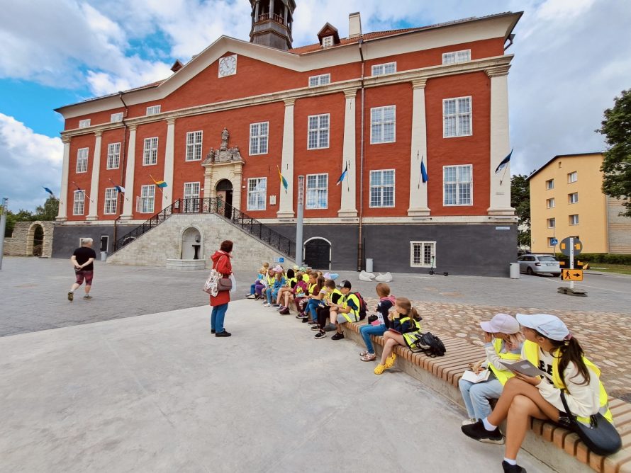 363822785_706230468184643_8330345552561835249_n