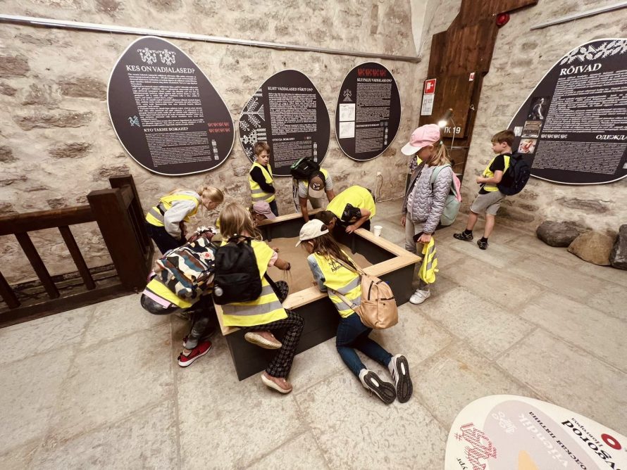 363843705_706233624850994_7978367945100048383_n