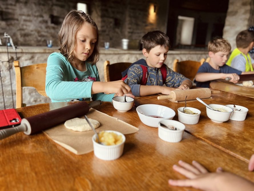 363852890_706233674850989_5231926230412274546_n