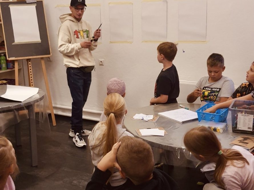 363854303_706234321517591_3667623108449848494_n