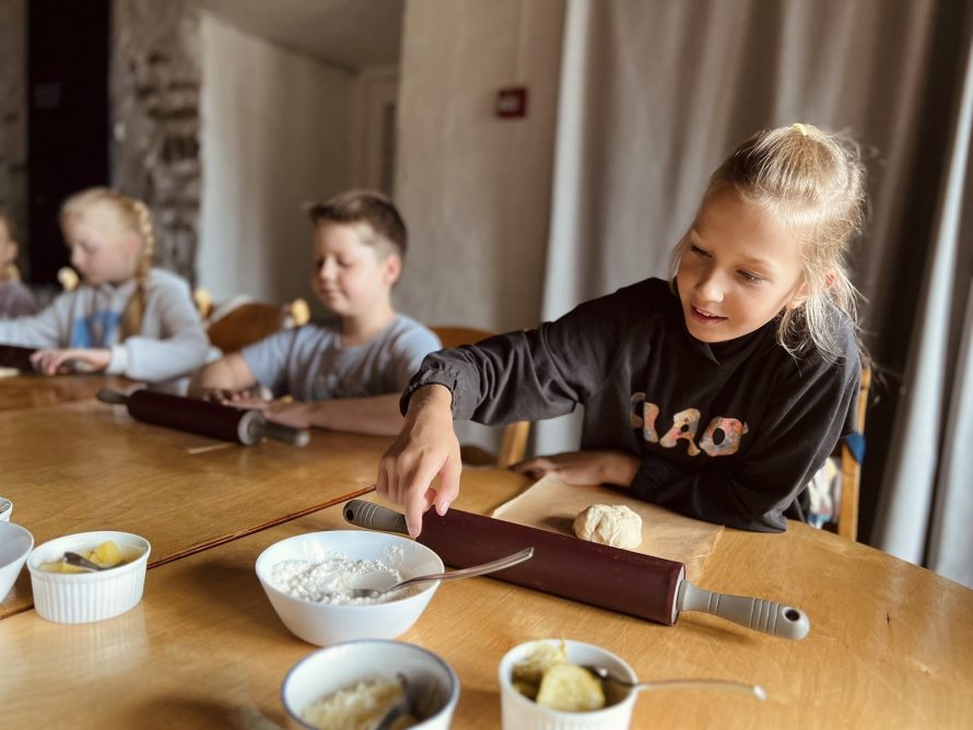 363818862_706233834850973_1813124884444079724_n