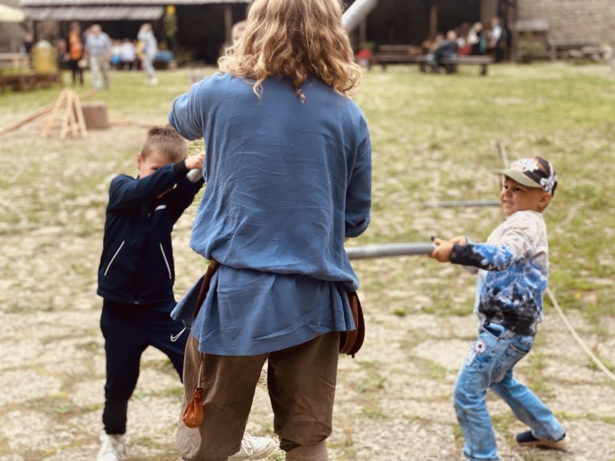 369672208_723017909839232_7282067763314650626_n