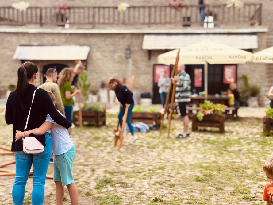 369685588_723015349839488_4207831948588786540_n