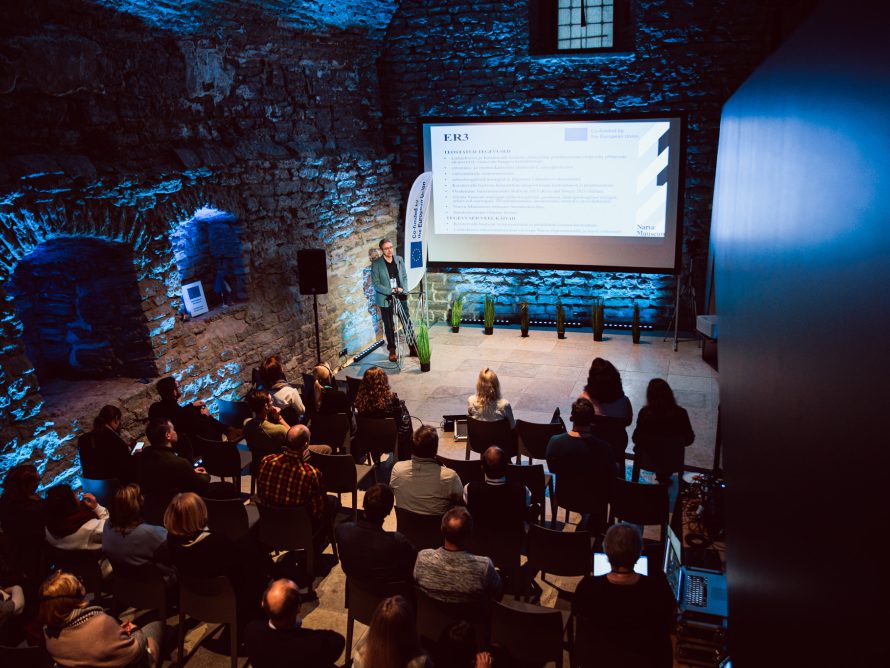 406348371_781471450660544_8570535156885805562_n