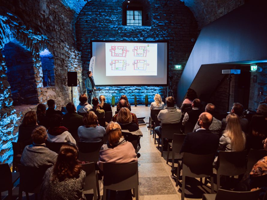 406340067_781472353993787_3693668120808802751_n