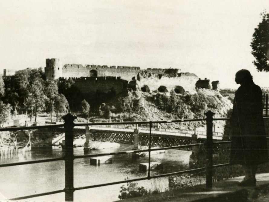 Vaade Ivangorodi kindlusele. 1950.aastail (Narva Muuseum)