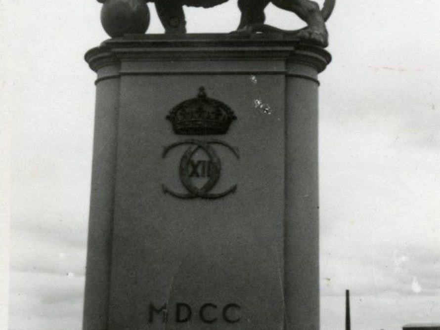 Mälestusmärk Rootsi lõvi. 1936 - 1944 (Narva Muuseum)