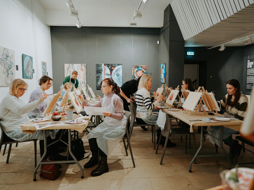 417384677_814347324039623_3870840892863490717_n