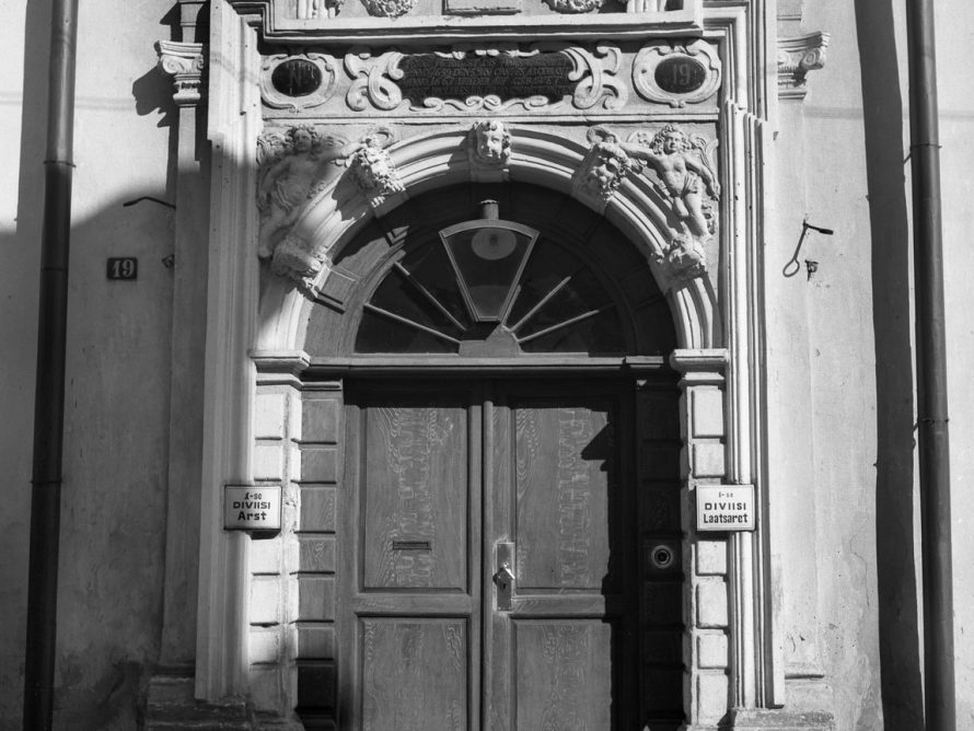 Levin Numensi maja portaal, 1661. Bildarchiv Foto Marburg, 1900-1940