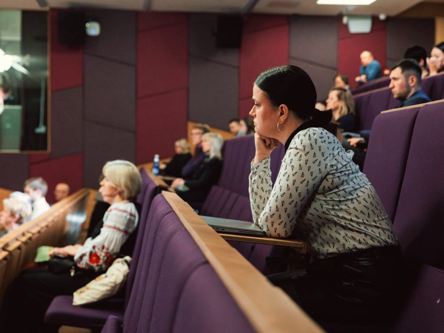 20250508_135_Ilja.Smirnov_fb.res