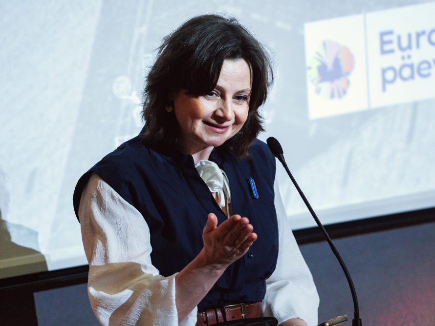 20250508_089_Ilja.Smirnov_fb.res