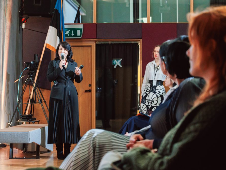 20250508_127_Ilja.Smirnov_fb.res