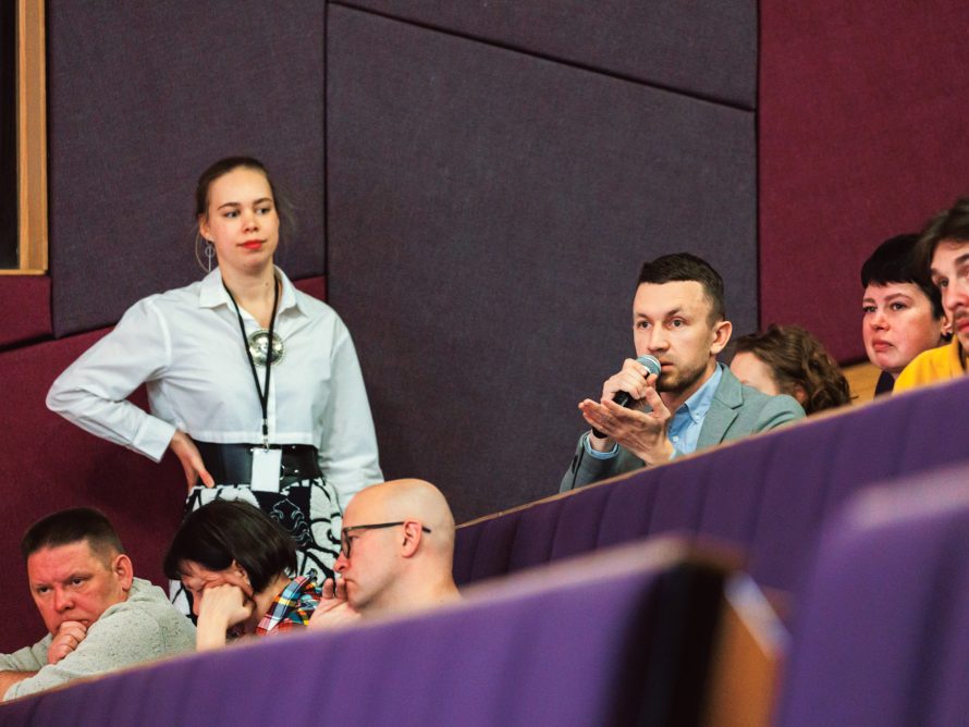 20250508_213_Ilja.Smirnov_fb.res