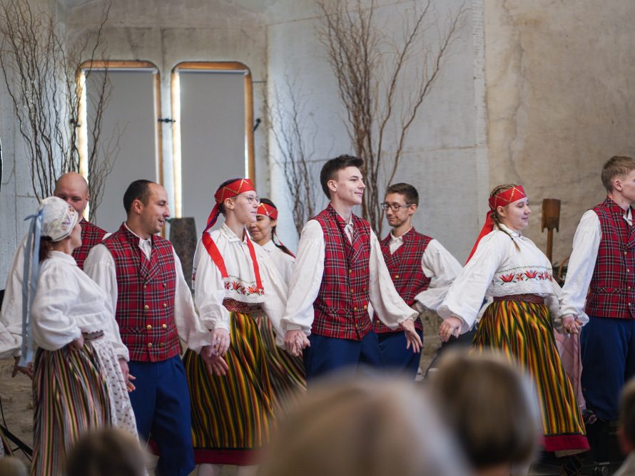 315561341_526660109475014_1716859459245425734_n